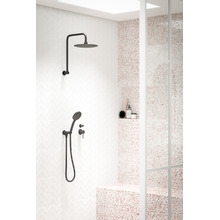Loui Round Shower Arm & Head